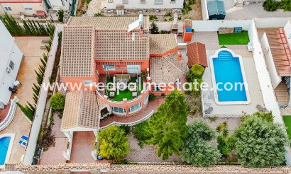 Villa - Videresalg - Torrevieja - La siesta