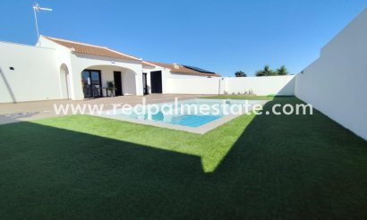 Villa - Videresalg - Torrevieja - Los Balcones - Los Altos del Edén