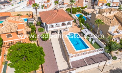 Villa - Videresalg - Torrevieja - Los balcones