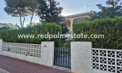 Villa - Videresalg - Torrevieja - Los balcones