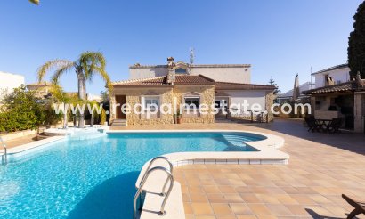 Villa - Videresalg - Torrevieja - Torrevieja