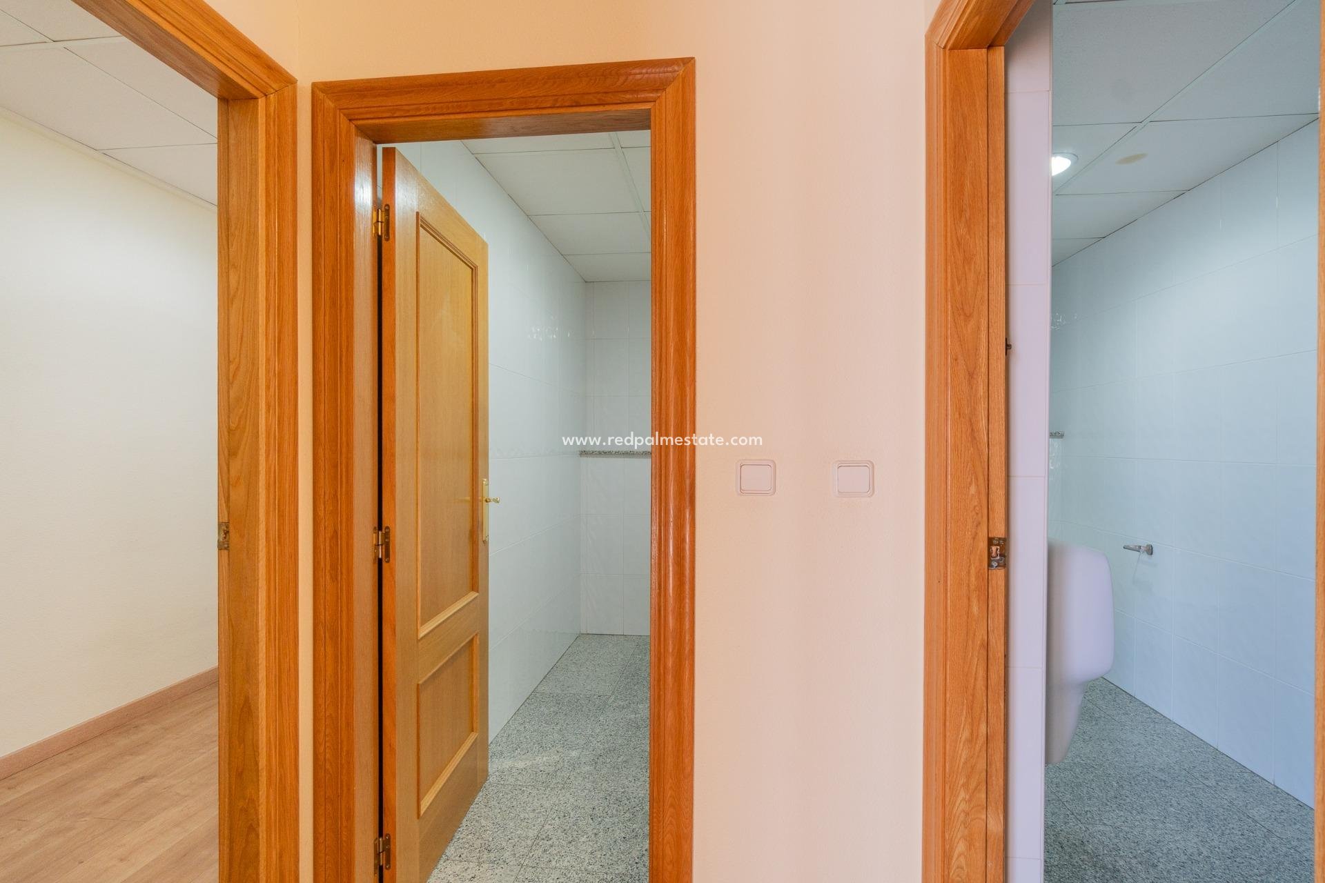  - Virksomhet -
Orihuela Costa - Playa Flamenca