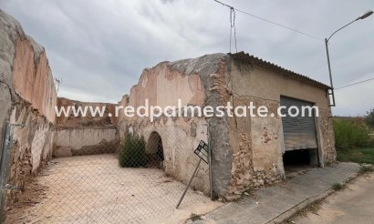 Virksomhet - Videresalg - Pinoso - Inland