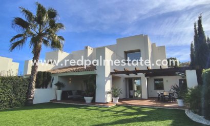 Vrijstaande villa - Herverkoop - Las Colinas Golf - Costa Blanca