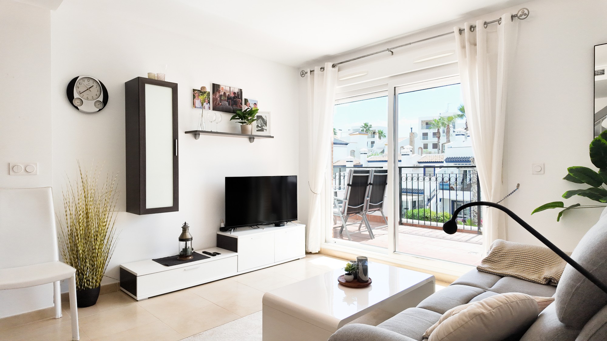 Apartment in Orihuela Costa – YC415871